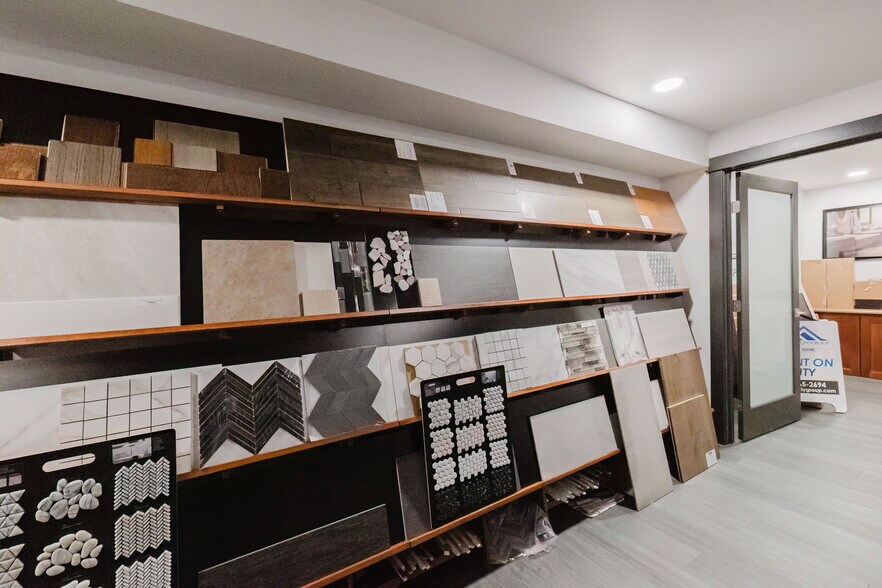 More Photos Of 5706 Bethel Rd, Port Orchard Warehouse For Sale