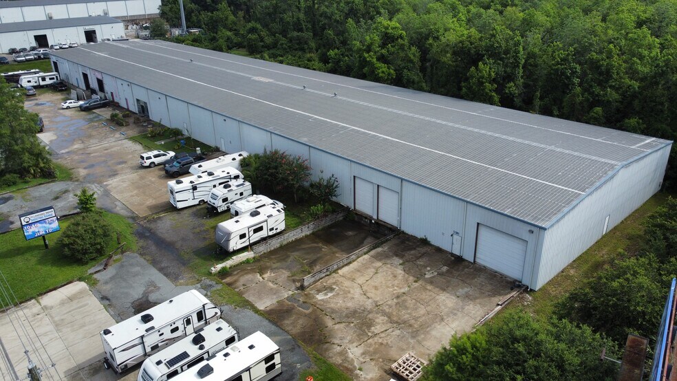 More Photos Of 499 Capital Cir SW, Tallahassee Warehouse For Sale
