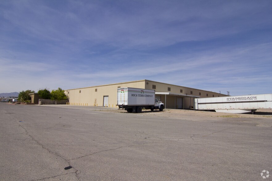 More Photos Of 1138 Barranca Dr, El Paso Warehouse For Lease