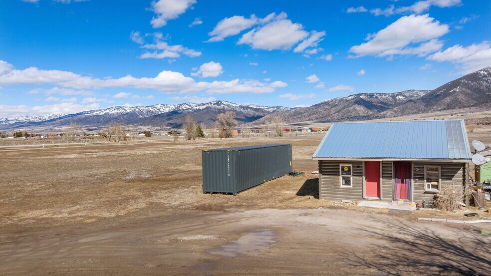 More Photos Of 3449 Swan Valley hwy, Irwin Bar For Sale