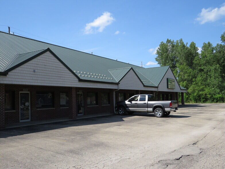 More Photos Of 264-272 S Front St, Braidwood Freestanding For Lease
