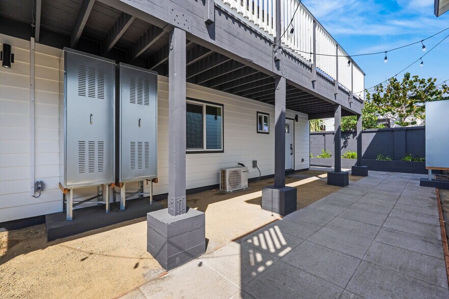 More Photos Of 3546-3552 47th St, San Diego Apartments For Sale