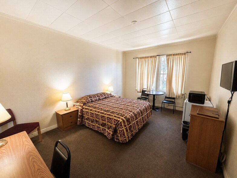 More Photos Of 3645 Park Blvd, San Diego Hotel For Sale