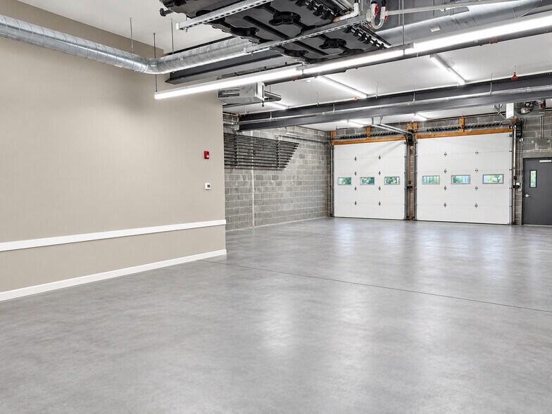 More Photos Of 62 Main St, Bloomingdale Apartments For Lease