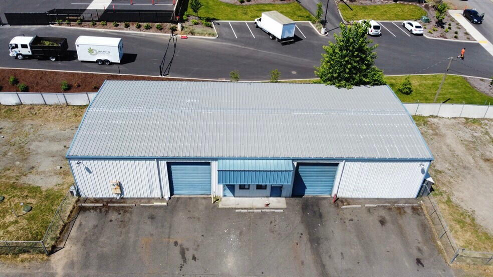 More Photos Of 7206 NE 37th Ave, Vancouver Industrial For Lease