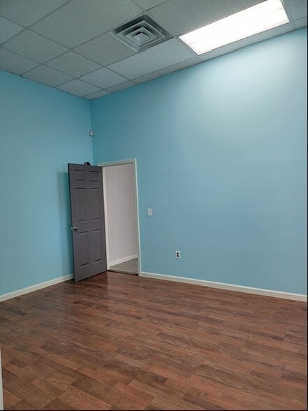 More Photos Of 2916 Frederick Douglass Blvd, New York Storefront Retail Office For Lease