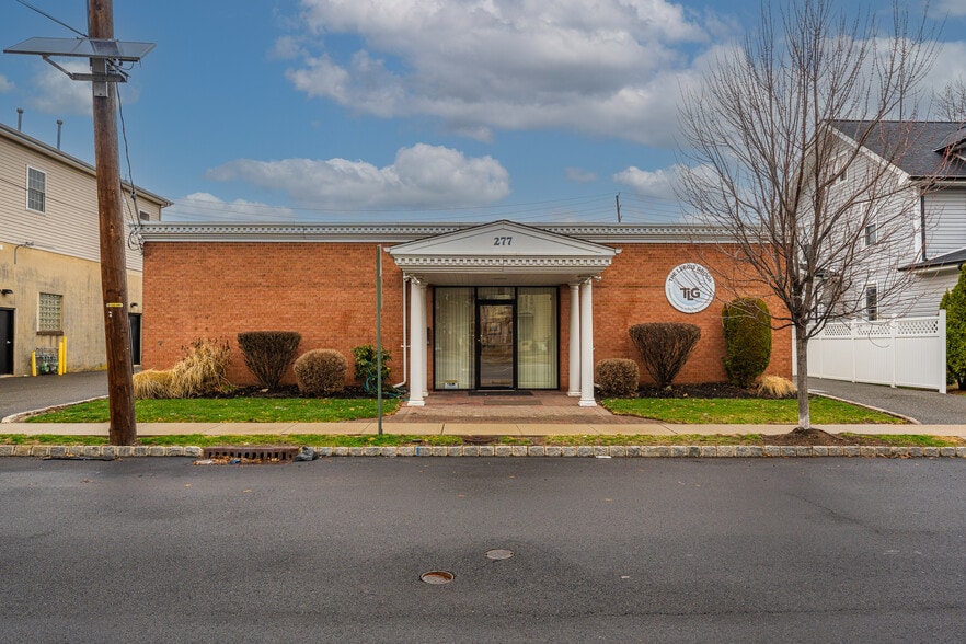 Primary Photo Of 277 W Clay Ave, Roselle Park Office For Sale