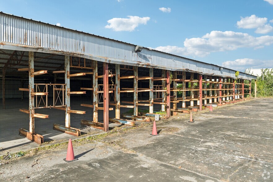 More Photos Of 4812 Gulf Fwy, Houston Warehouse For Sale