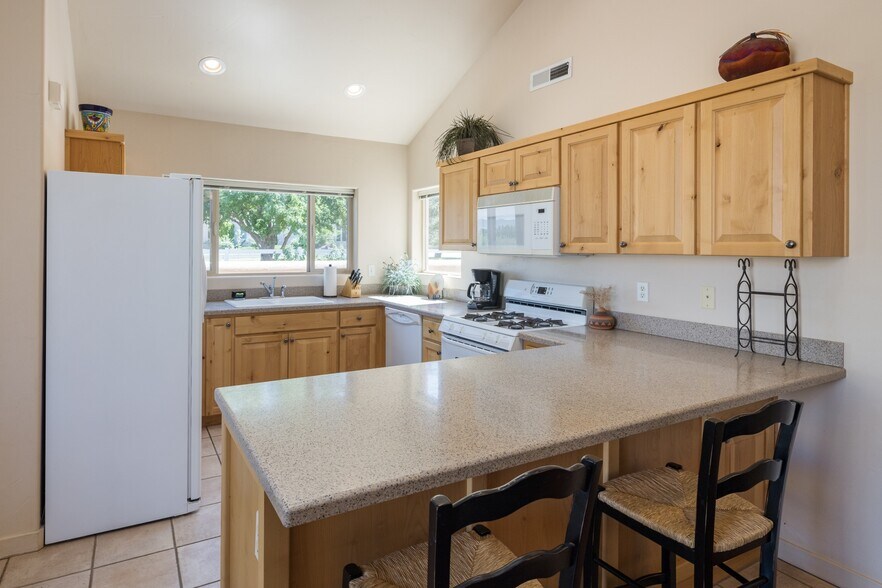 More Photos Of 3686 Spanish Valley Dr, Moab Specialty For Sale