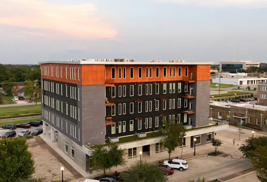 More Photos Of 501 N Main St, Bryan Apartments For Lease