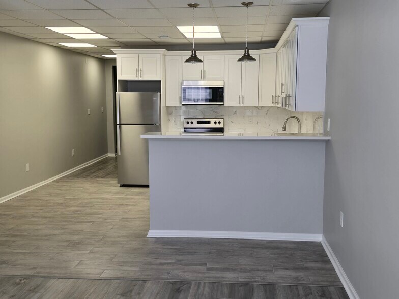 More Photos Of 65-67 Spring St, Newton Apartments For Sale