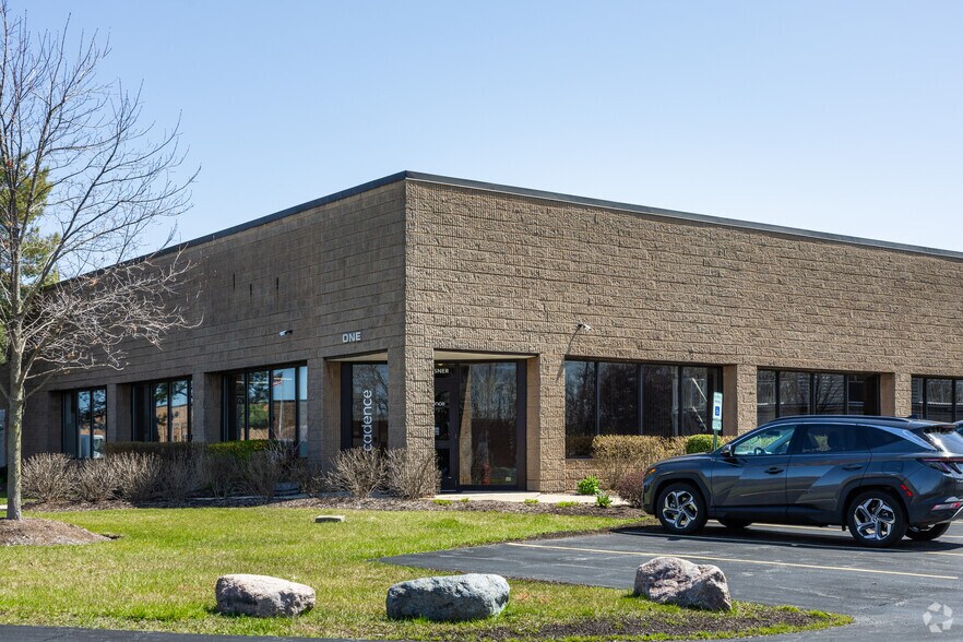 More Photos Of 1-5 Messner Dr, Wheeling Warehouse For Lease