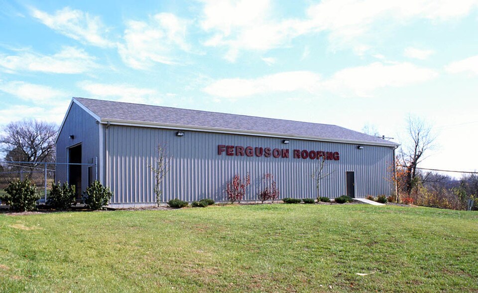 More Photos Of 5810-5814 Garfield Ave, Berkeley Warehouse For Lease