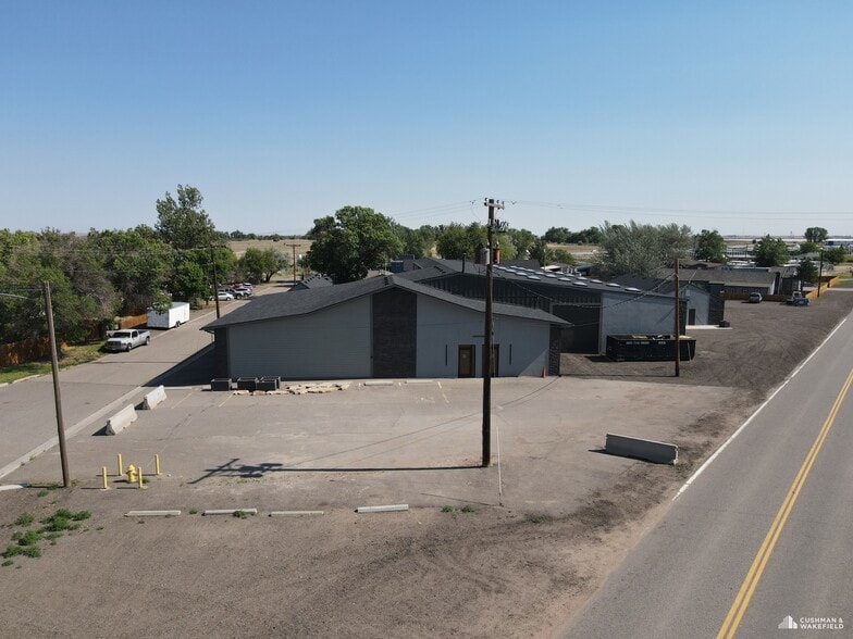 More Photos Of 701 7th Ave, Hudson General Retail For Sale