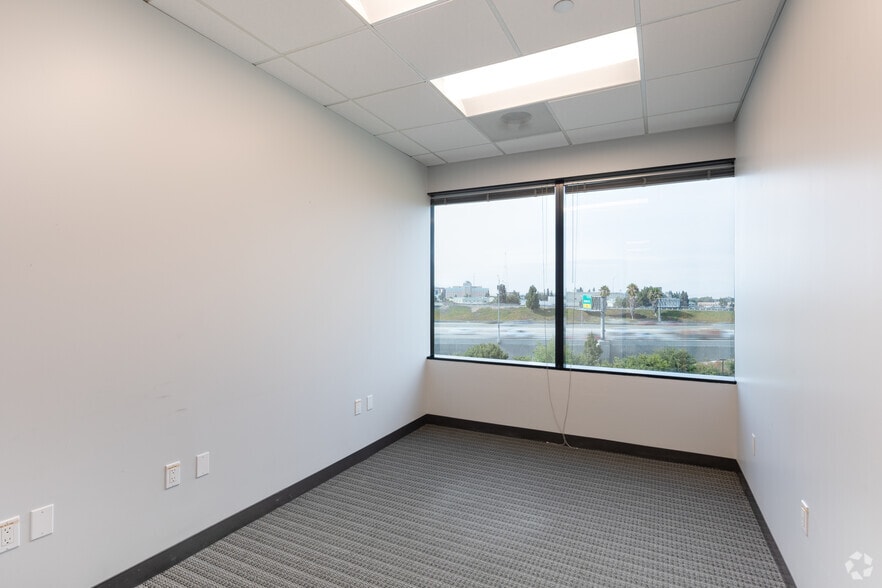 Photo of 4th Floor Ste 420