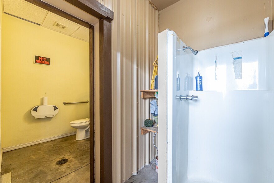 More Photos Of 7416 El Dorado Ct, Laredo Service For Sale