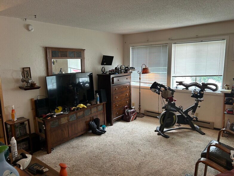 More Photos Of 509 N 5th St, Beresford Apartments For Sale
