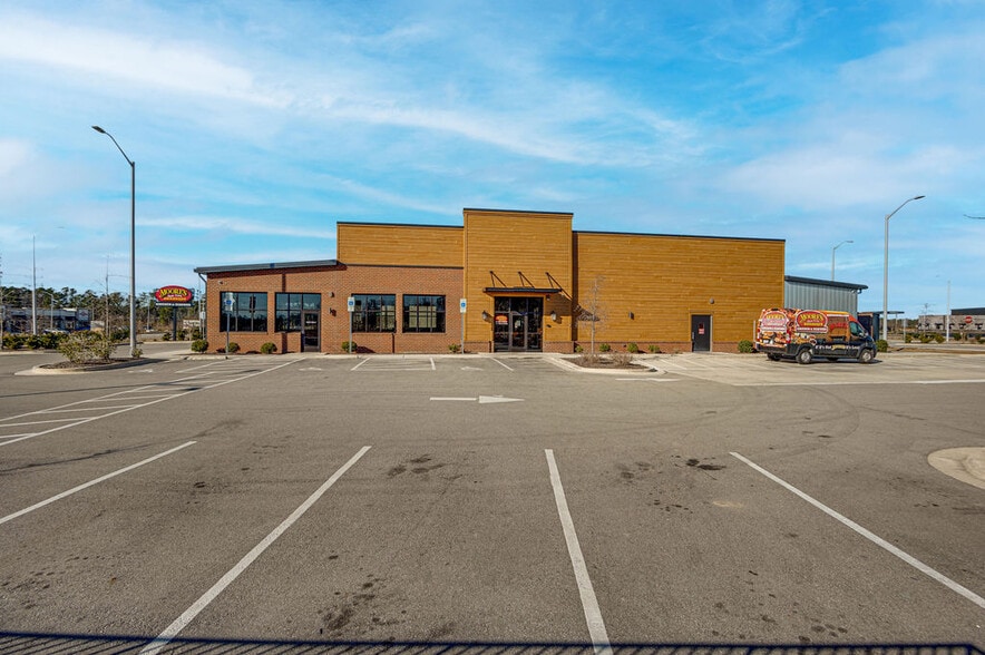 More Photos Of 2470 Gum Branch Rd, Jacksonville Restaurant For Sale