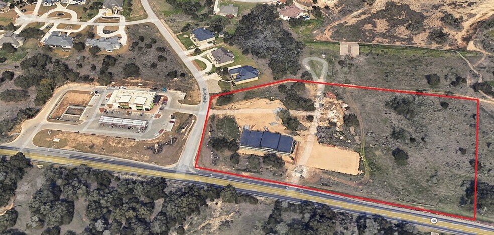 Primary Photo Of 806 Via Principale, New Braunfels General Retail For Sale