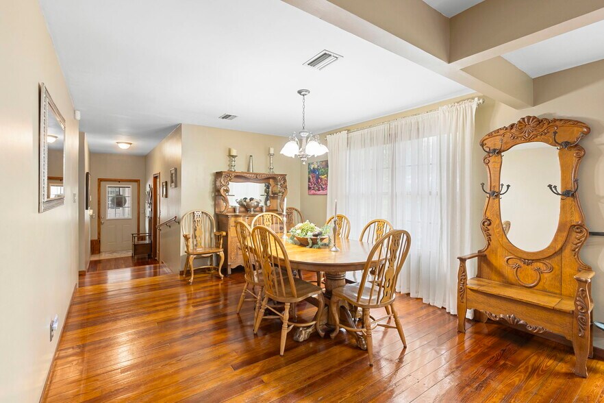 More Photos Of 1056 Reynolds Rd, De Leon Springs Specialty For Sale