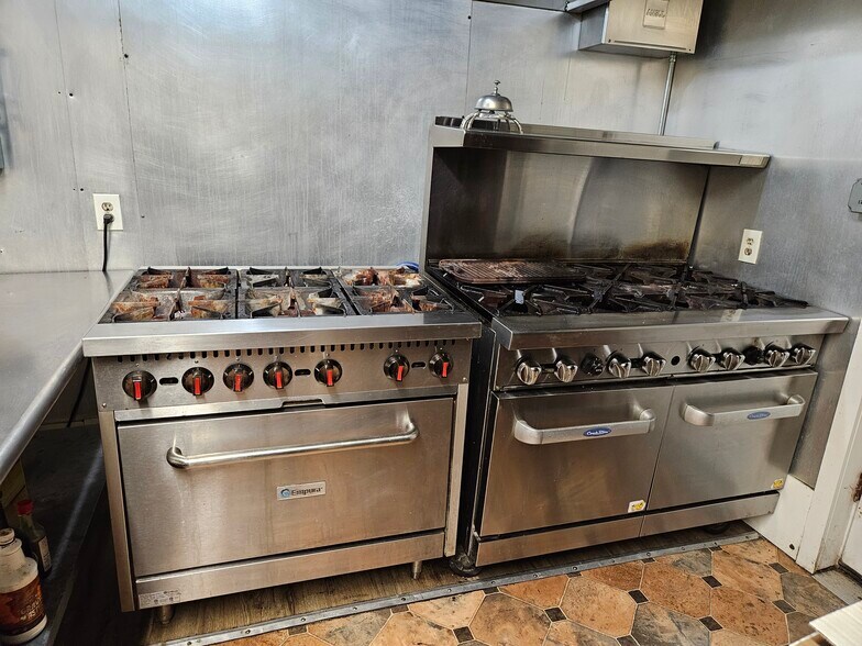 More Photos Of 108 Main St, Rockfall Storefront For Sale