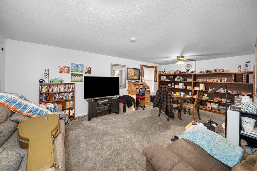 More Photos Of 19011 E Appleway Ave, Spokane Valley Auto Repair For Sale