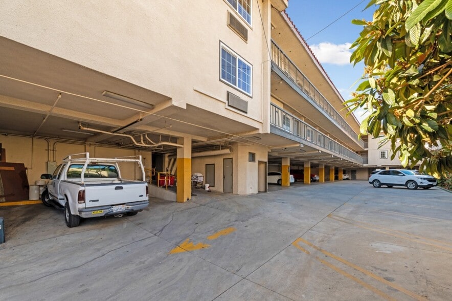 More Photos Of 2156 E Colorado Blvd, Pasadena Hotel For Sale