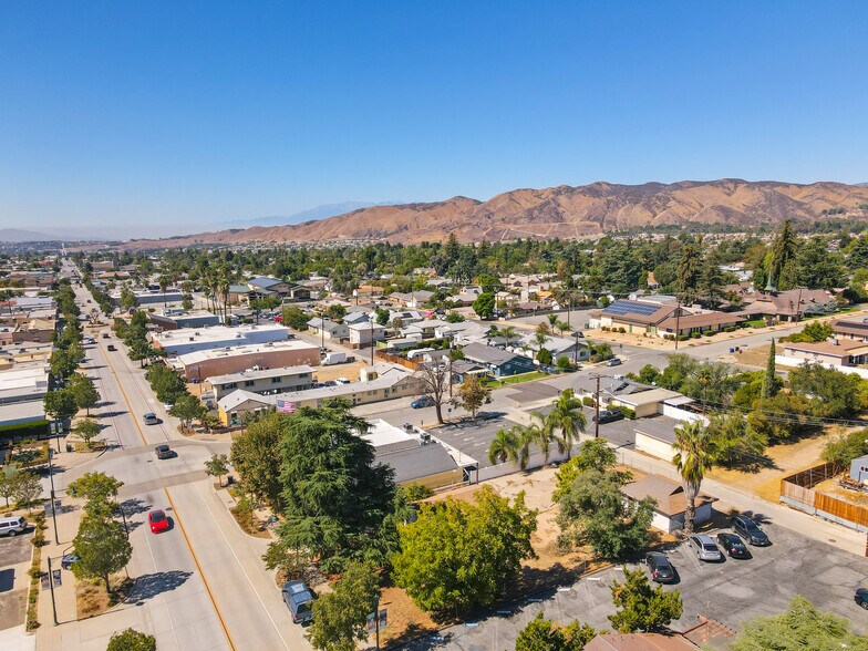 More Photos Of 35222-35232 Yucaipa Blvd, Yucaipa Storefront Retail Residential For Sale