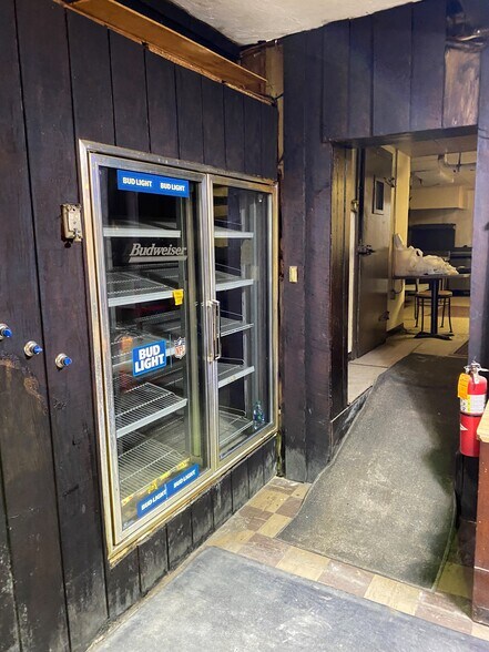 More Photos Of 128 S Main St, Spring Grove Storefront Retail Residential For Sale