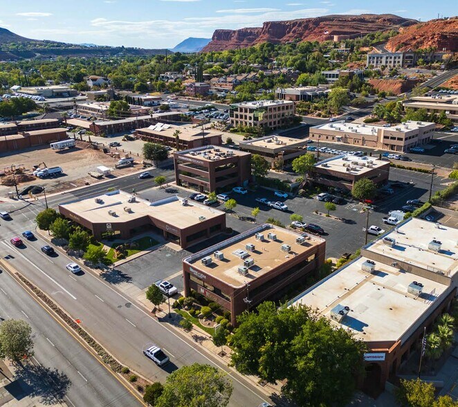 More Photos Of 243 E St George Blvd, St George Office For Lease