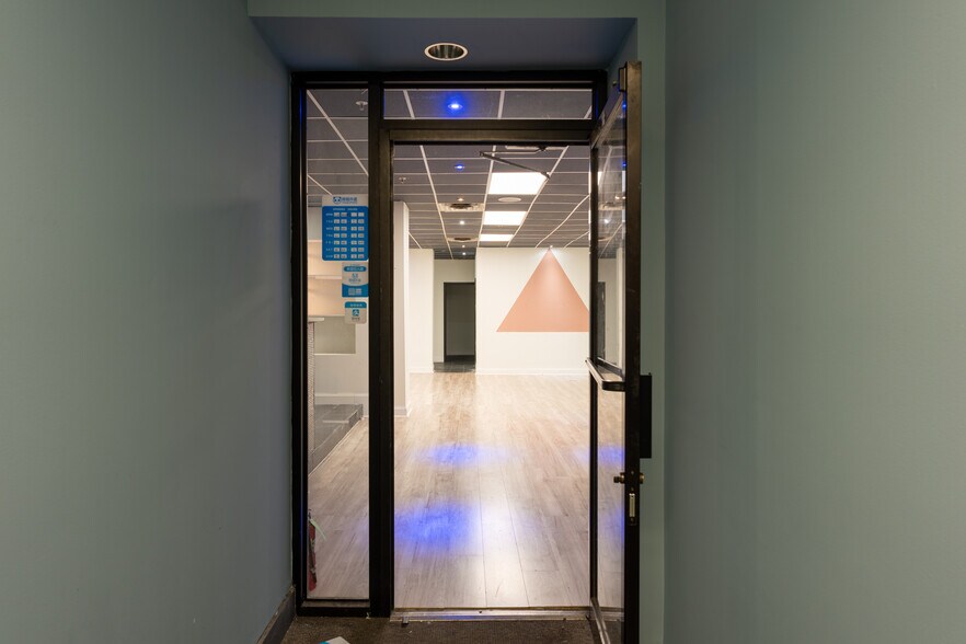 More Photos Of 1008-1010 Arch St, Philadelphia Apartments For Lease