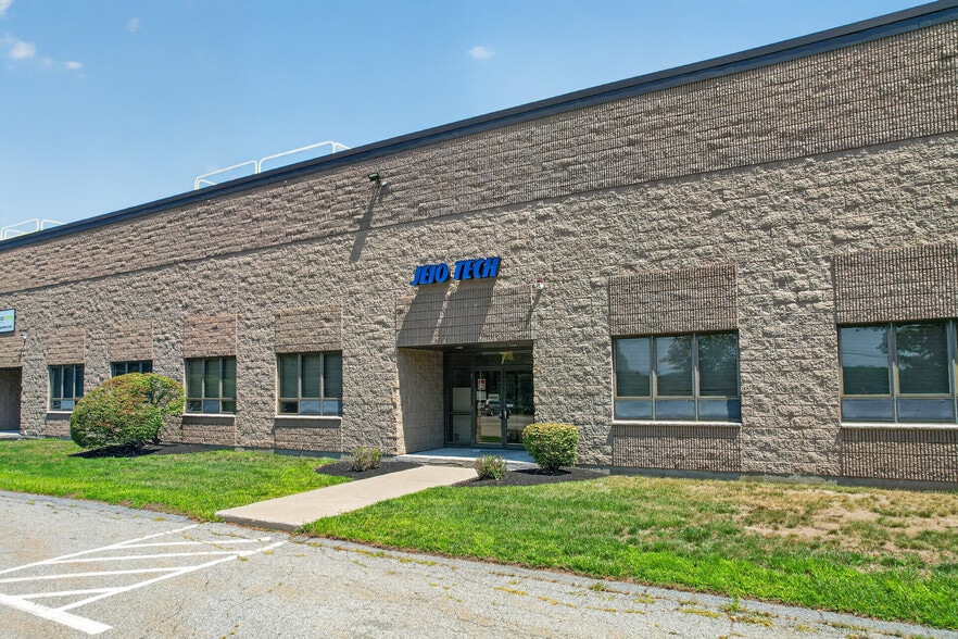 More Photos Of 19 Alexander Rd, Billerica Warehouse For Lease