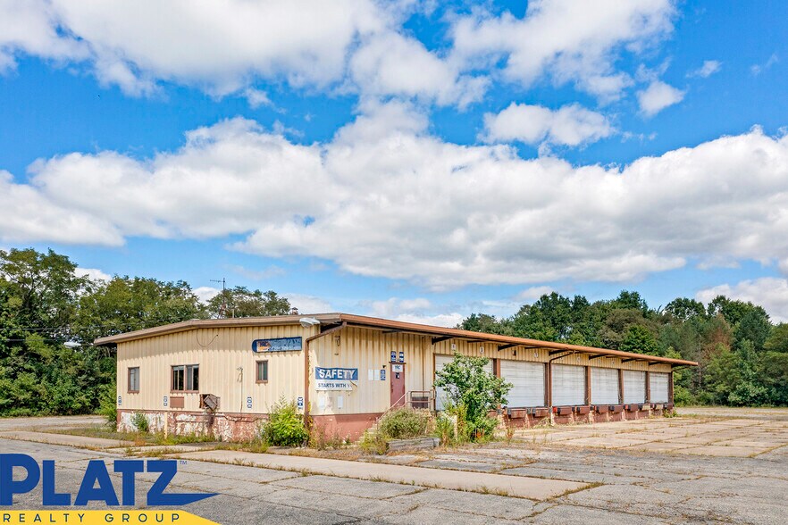 Primary Photo Of 3020 Gale Ave, Hubbard Truck Terminal For Lease