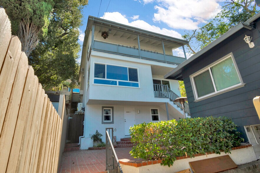 Primary Photo Of 3662 Fredonia Dr, Los Angeles Apartments For Sale