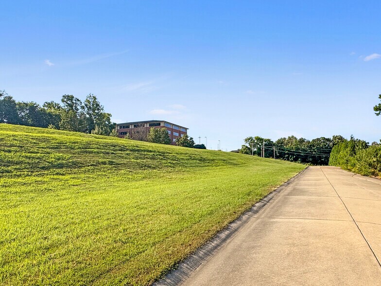 More Photos Of 14th & Lyons St @ 14th Street, Washington Land For Sale