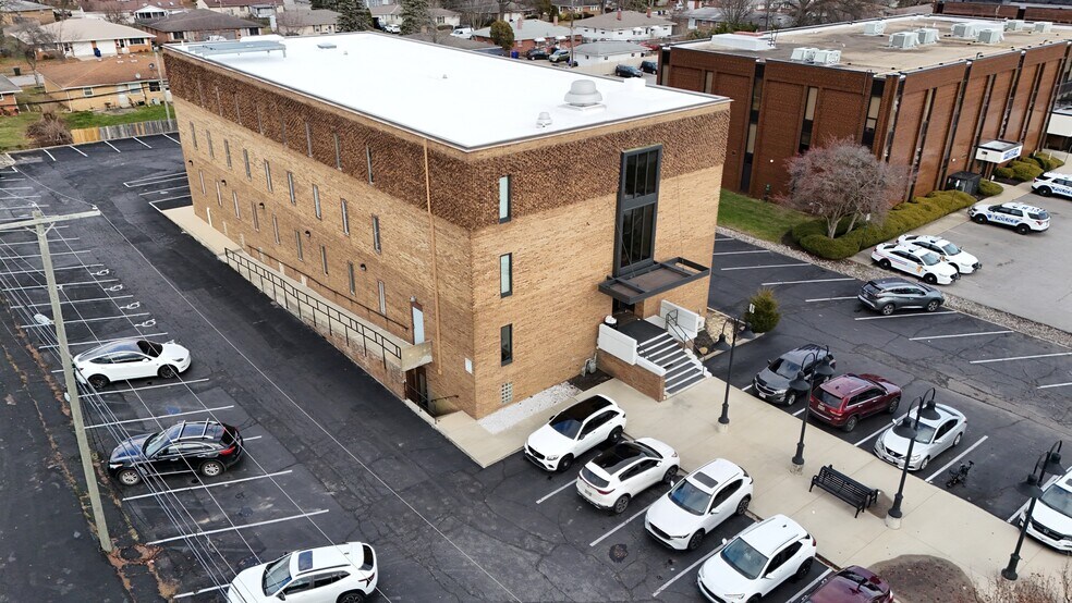 More Photos Of 1110 Morse Rd, Columbus Loft Creative Space For Lease