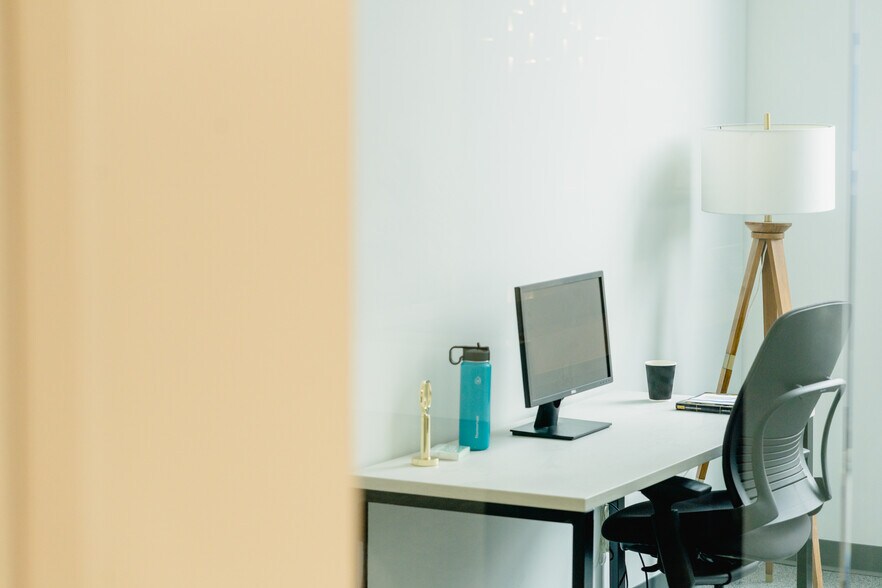 More Photos Of 37 Easton Ave, New Brunswick Coworking Space