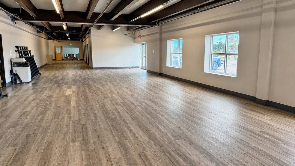 More Photos Of 6987 Rickenbacker Rd, Loveland Warehouse For Sale