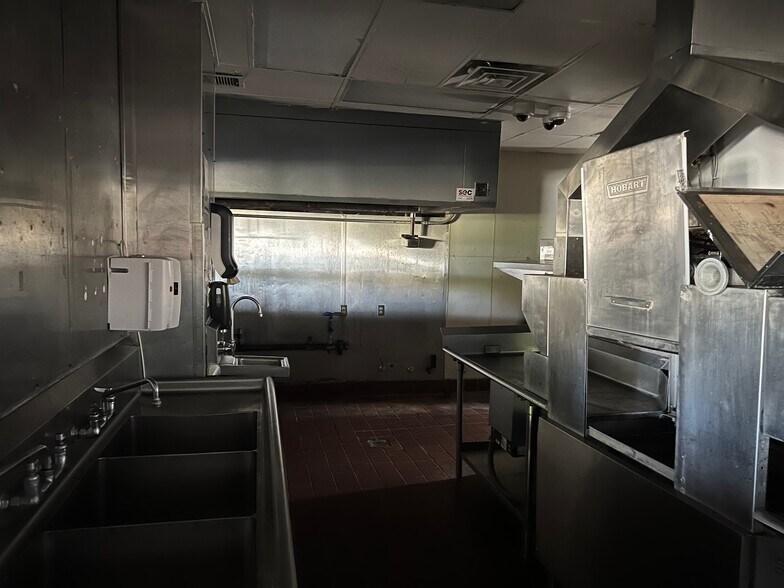 More Photos Of 91 Cahaba Rd, Greenville General Retail For Sale