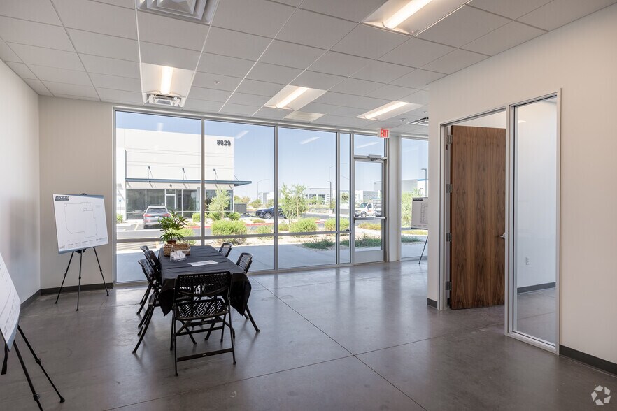 More Photos Of 8051 E Pecos Rd, Mesa Unknown For Lease