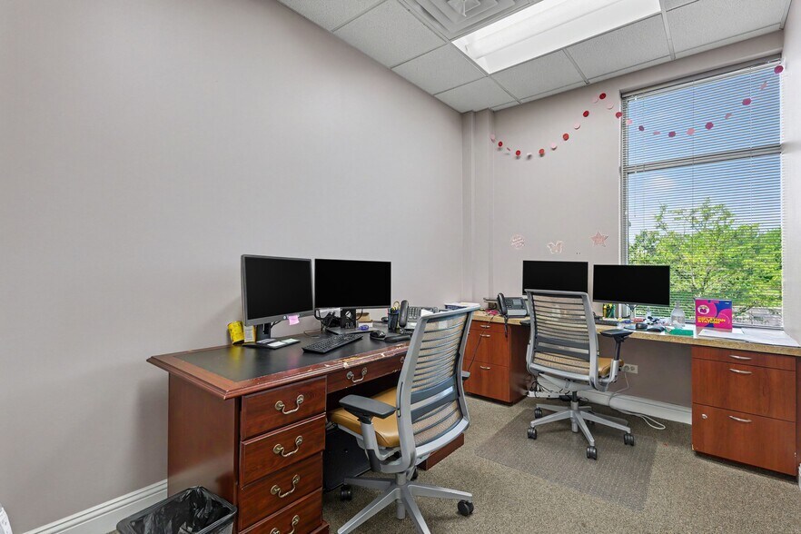 More Photos Of 900 Technology Way, Libertyville Medical For Sale