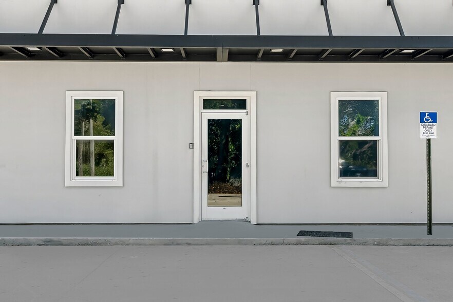 More Photos Of , Panama City Office For Sale