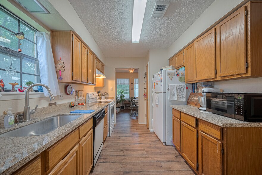 More Photos Of , Wharton Multifamily For Sale