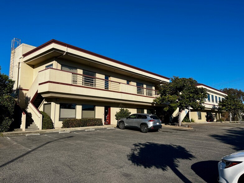 More Photos Of 3601 Caldwell Dr, Soquel Medical For Sale
