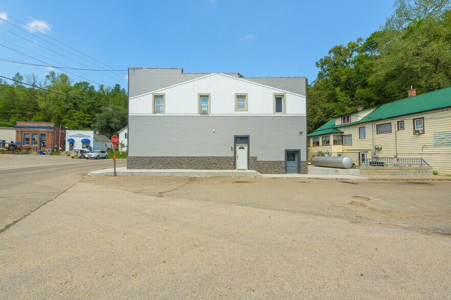 More Photos Of 26370 County 7 Blvd, Welch Apartments For Sale