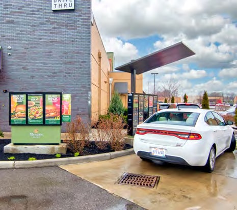 More Photos Of 7560 Oak Point Rd, Amherst Restaurant For Sale