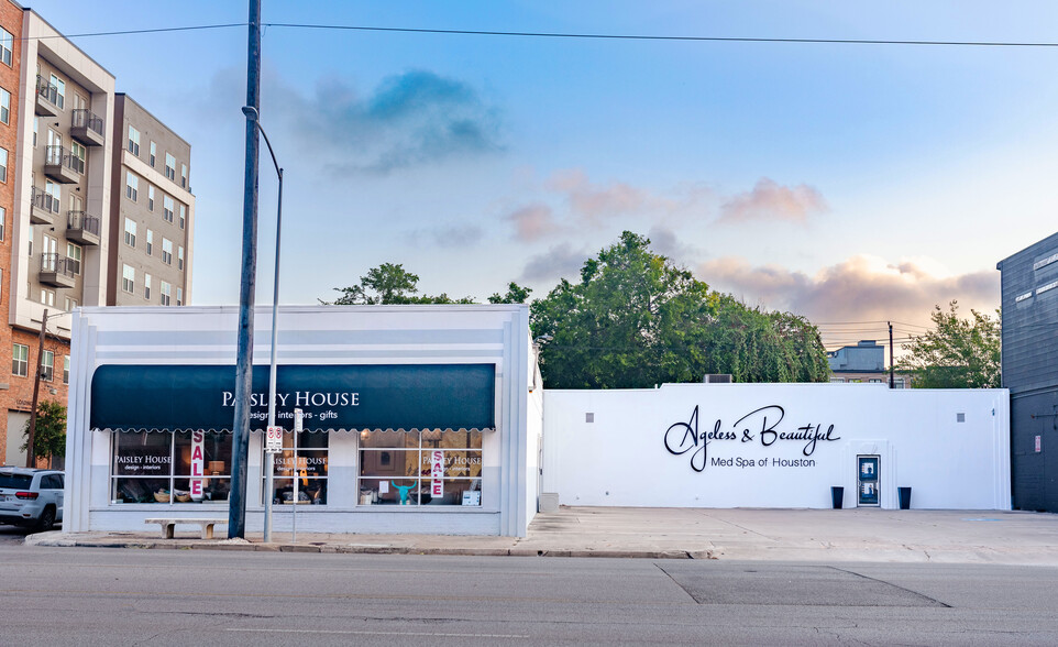 Primary Photo Of 2420 Washington Ave, Houston Office For Sale