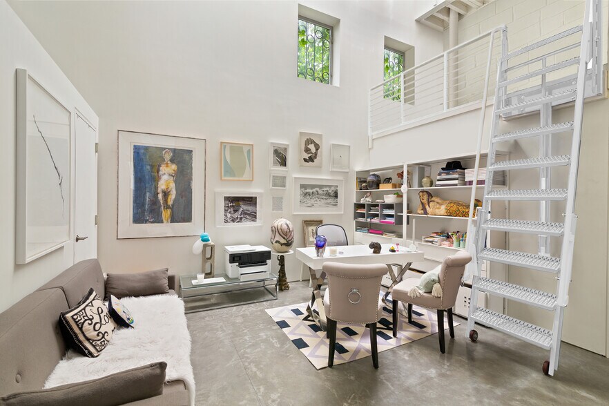 More Photos Of 47 4th St, Brooklyn Flex For Sale