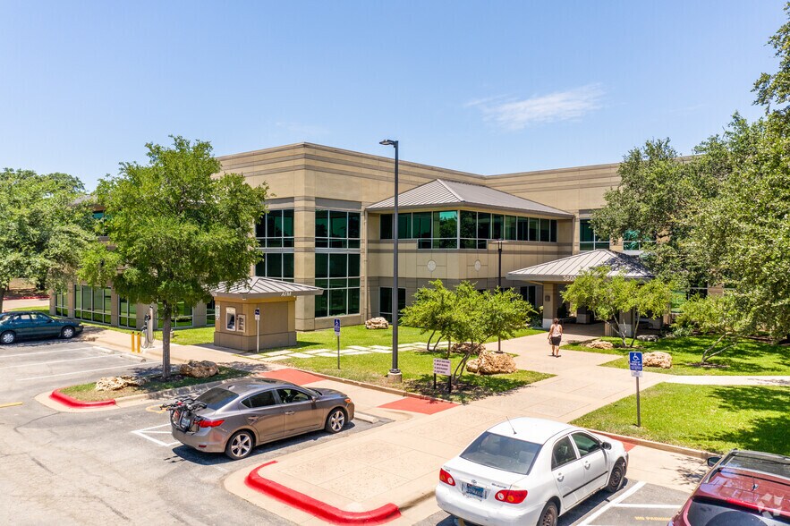More Photos Of 3600 W Parmer Ln, Austin Office For Lease