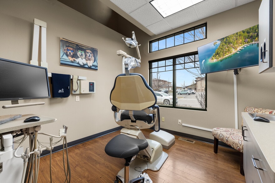 More Photos Of 195 Commons Loop, Kalispell Medical For Sale